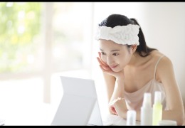 大家?guī)兔纯?，到底該選誰做‘男友’